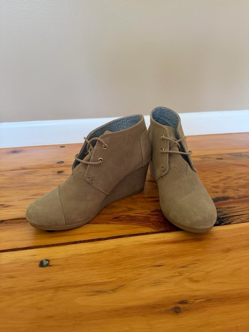 Toms Taupe Lace-Up Wedge Ankle Booties